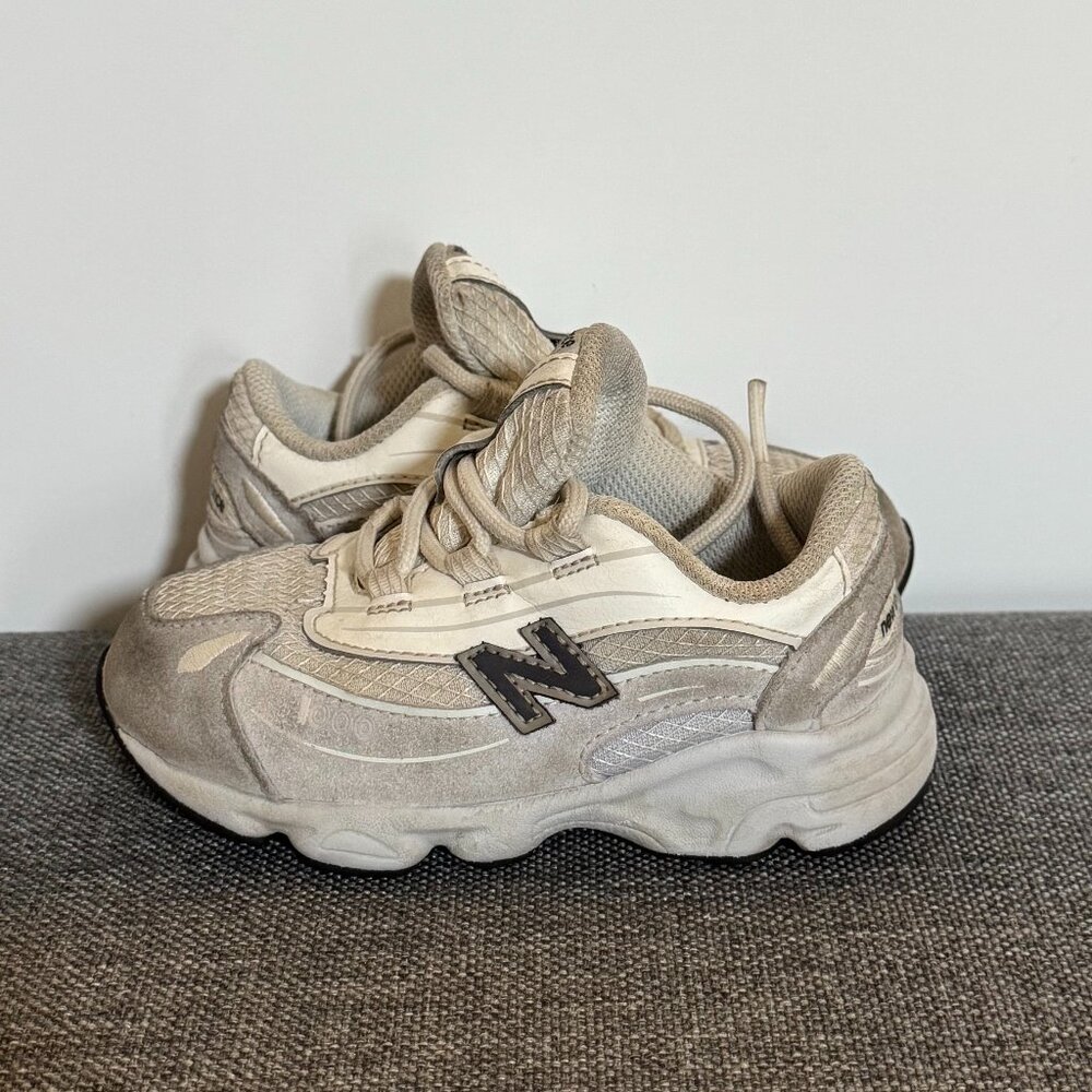 New Balance Toddler 1000 Size 8 Wide
